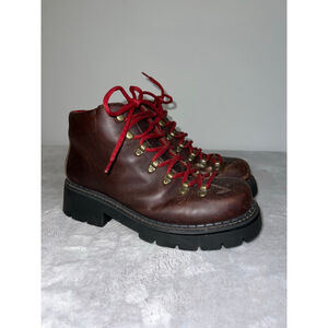 Women's American Eagle Outfitters Brown Ankle Boots Size 9 with Red Laces
